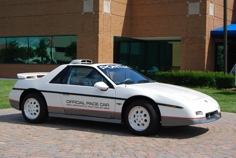 File:1984 indy pace car.jpg